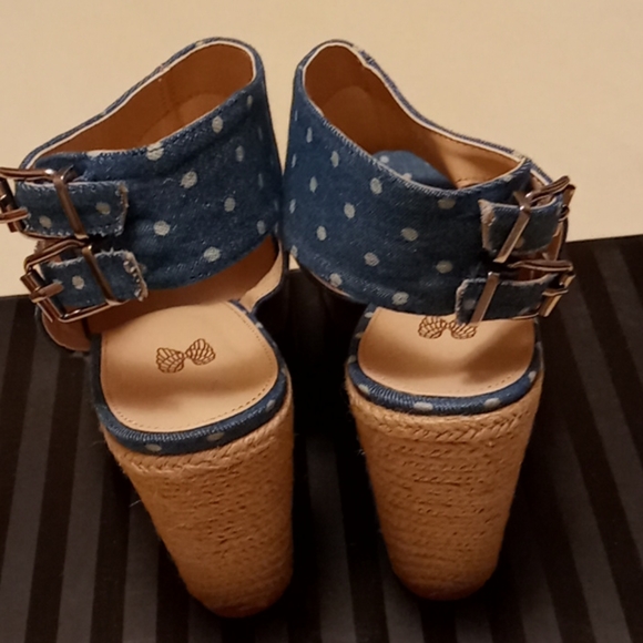 Like NEW,Victoria Secret,Blue Denim with White Polka Dots,Wedge Heel,Booties💙🦋 - Picture 12 of 13